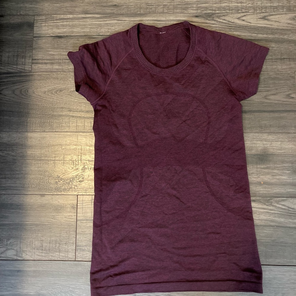 Swiftly Tech Short Sleeve Shirt
